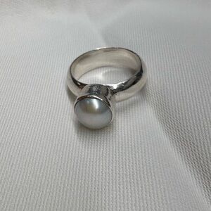 Sterling Silver Pearl Ring | Size 6.5 | Minimalist Bezel Set Pearl Jewelry